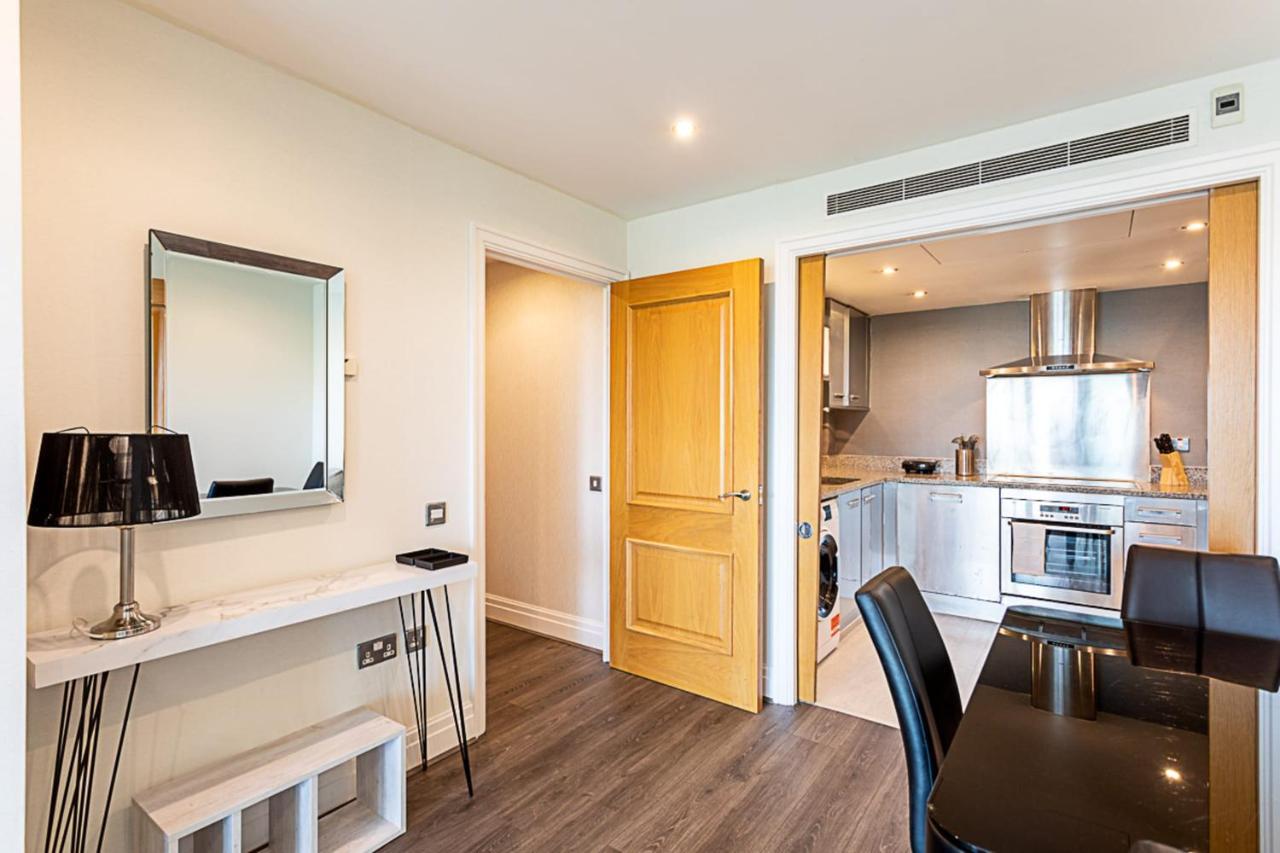 Convenient Urban Pad In Paddington Apartment Londra Exterior foto