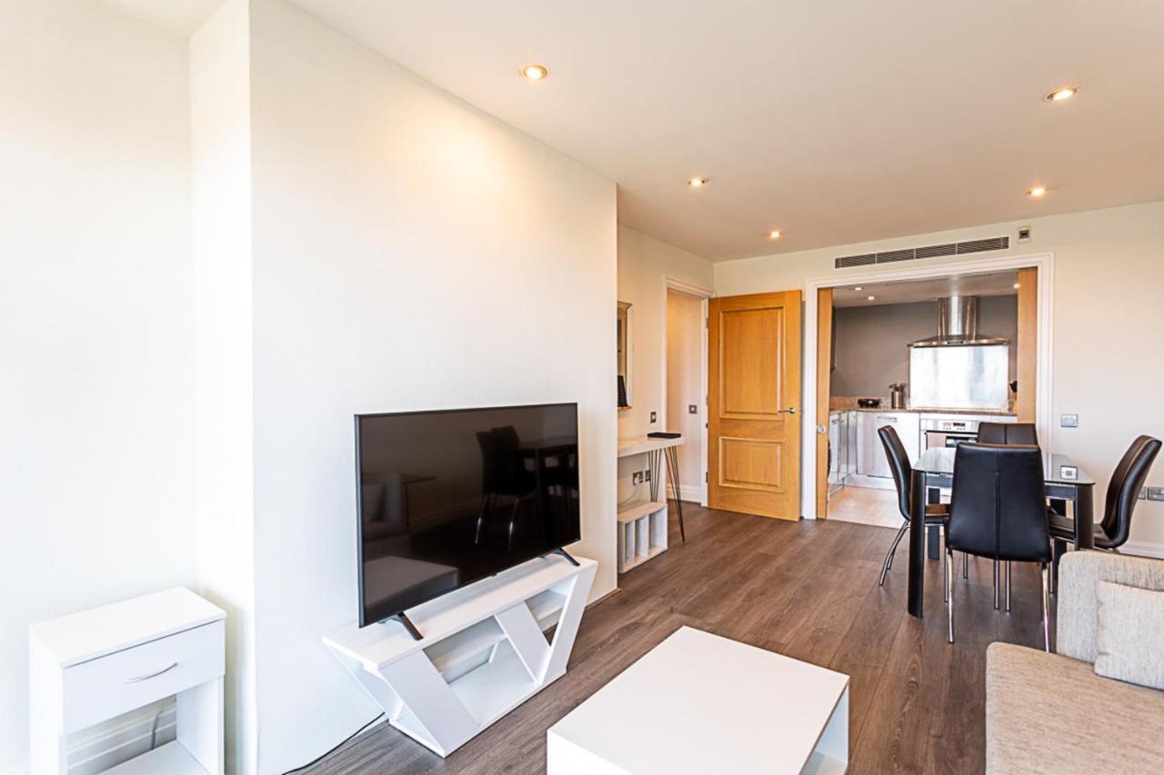 Convenient Urban Pad In Paddington Apartment Londra Exterior foto